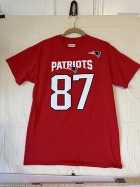 New England Patriots Rob Gronkowski 87 Men M Red NFL Football T-Shirt